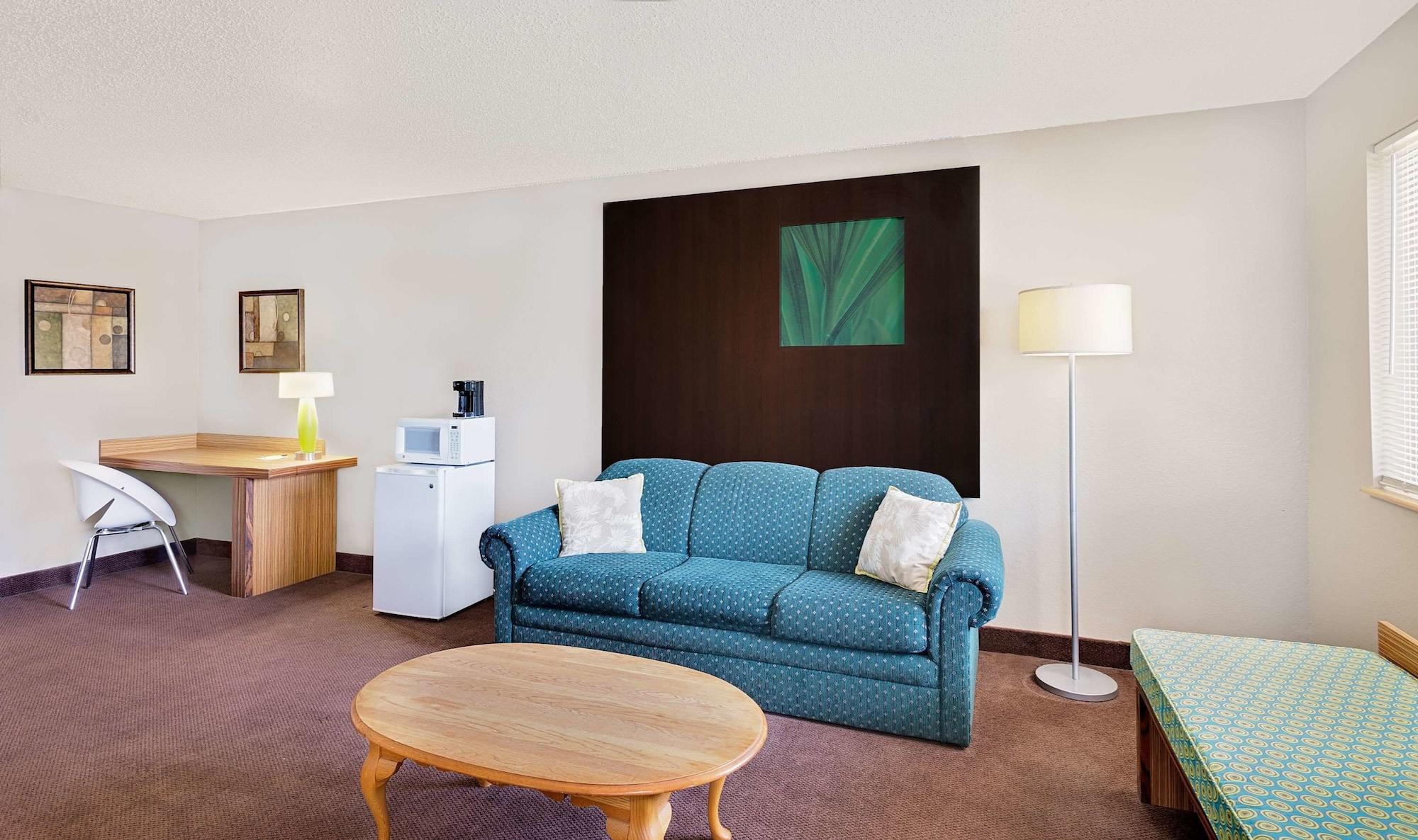 Motel Super 8 By Wyndham Newburgh/West Point Stewart Intl Airport Zewnętrze zdjęcie