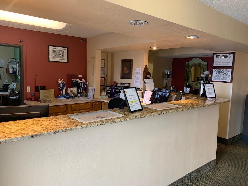 Motel Super 8 By Wyndham Newburgh/West Point Stewart Intl Airport Zewnętrze zdjęcie